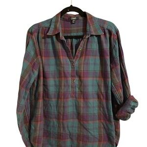 🤎CHAPS Plaid Button-Up Shirt